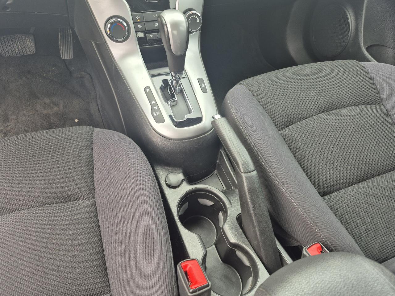 2014 Chevrolet Cruze 1LT Certified/No Accidents Photo14
