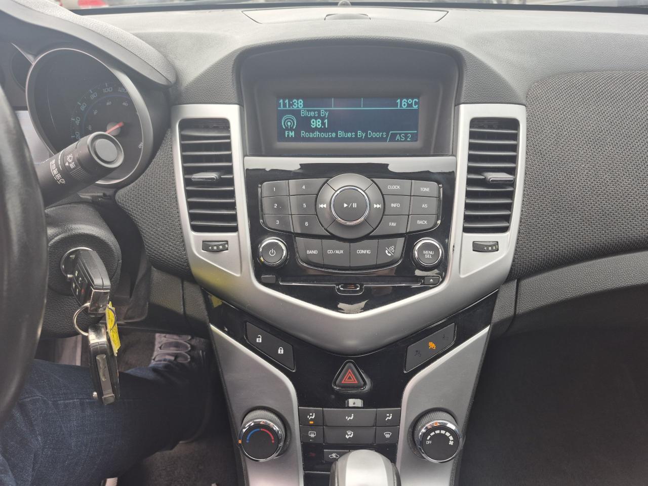 2014 Chevrolet Cruze 1LT Certified/No Accidents Photo16