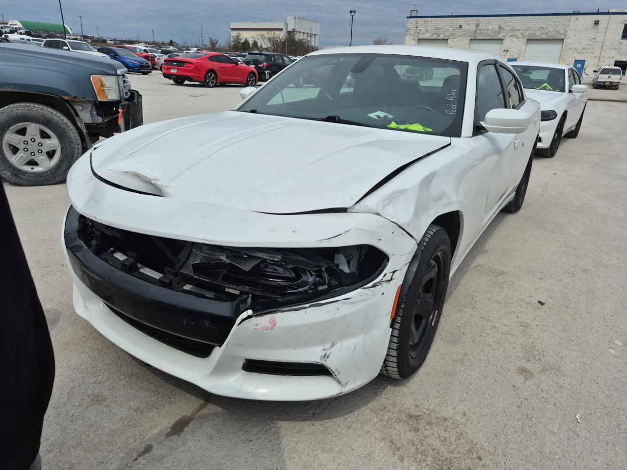 2017 Dodge Charger Police - Photo #2