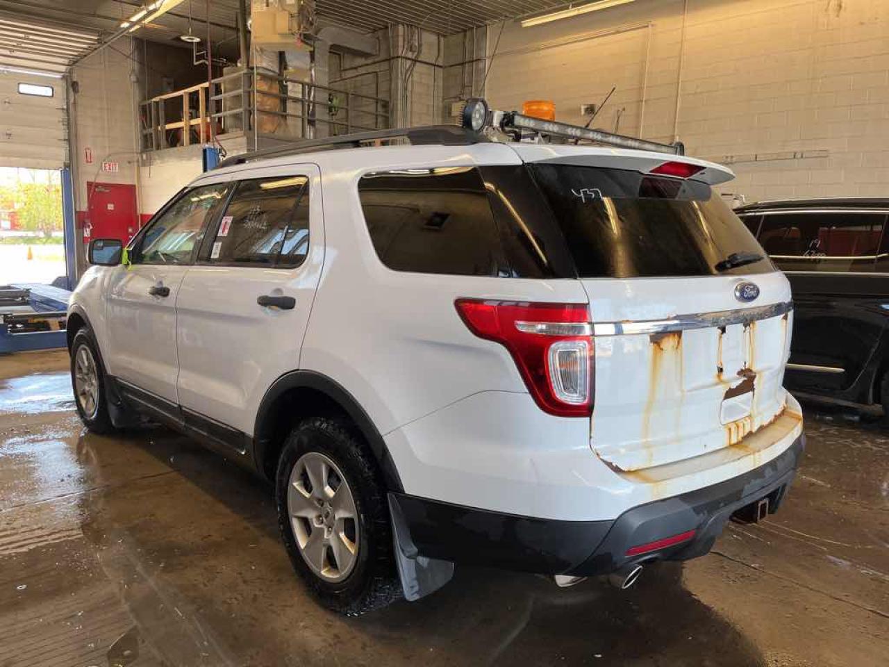 2013 Ford Explorer  - Photo #6