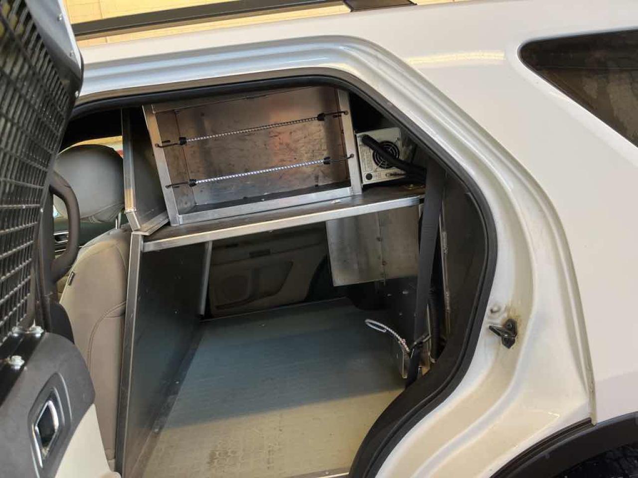 2013 Ford Explorer  - Photo #12