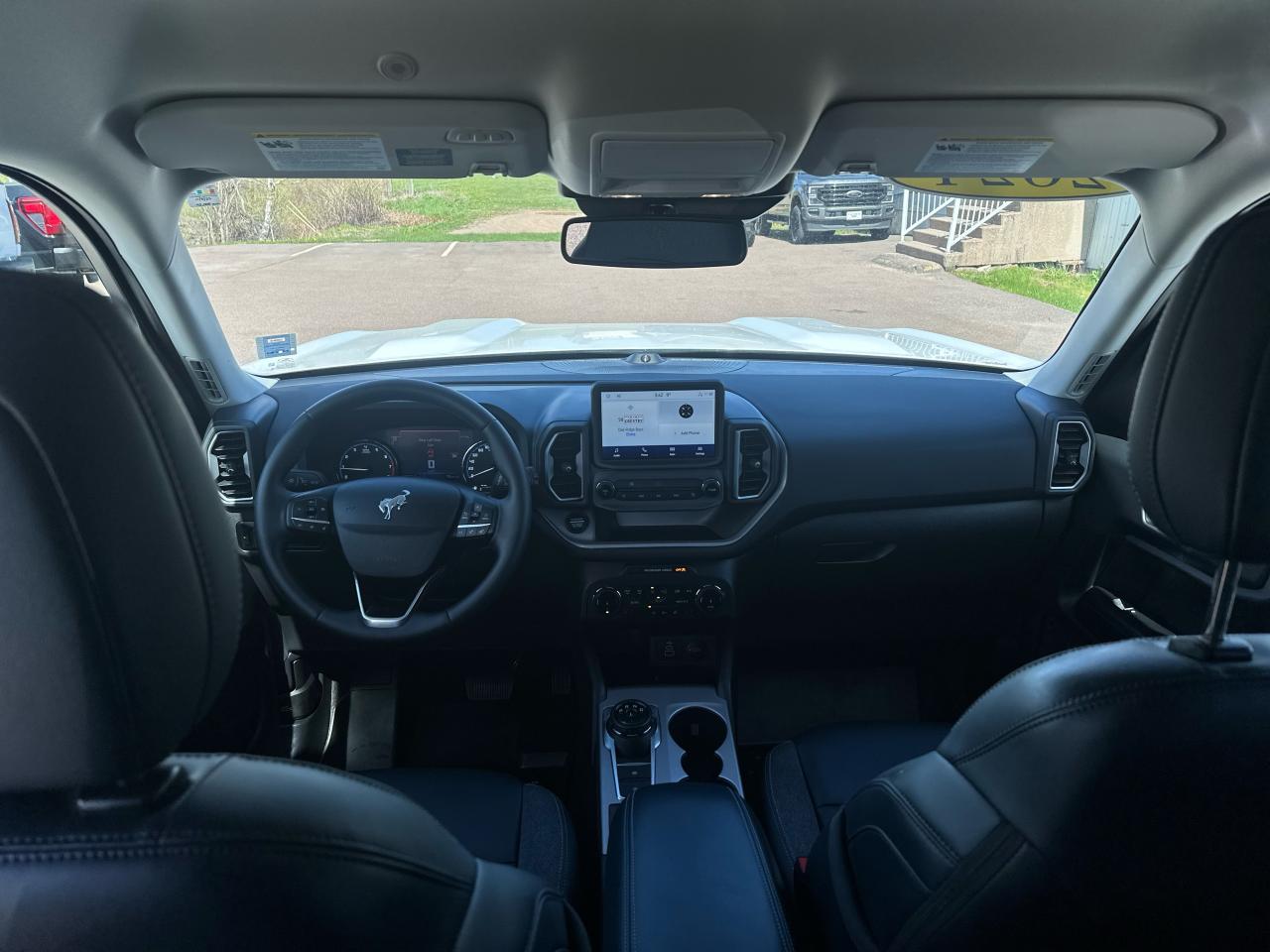 2024 Ford Bronco Sport OUTERBANKS AWD W/ TECH PACKAGE Photo5