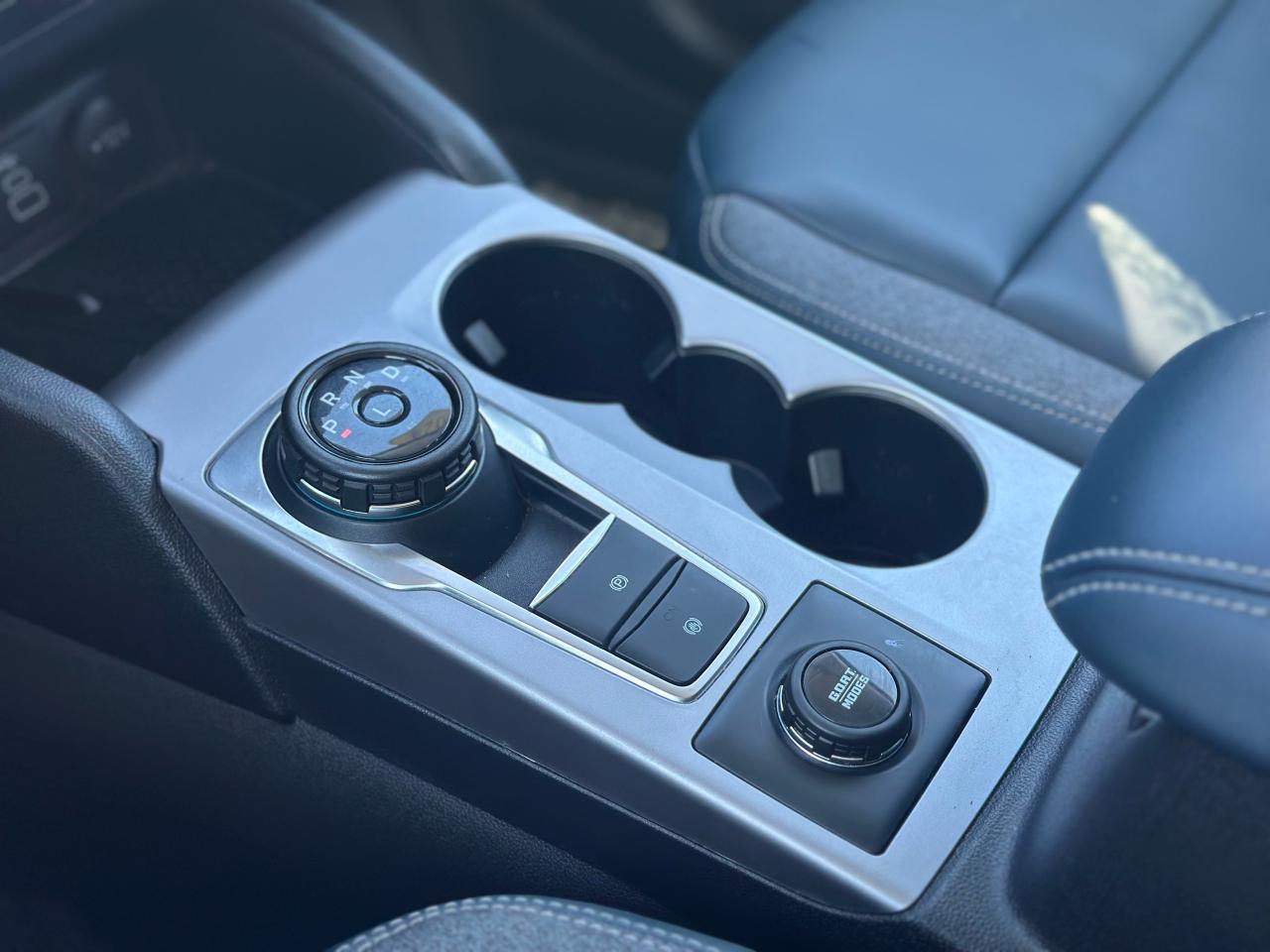 2024 Ford Bronco Sport OUTERBANKS AWD W/ TECH PACKAGE Photo5