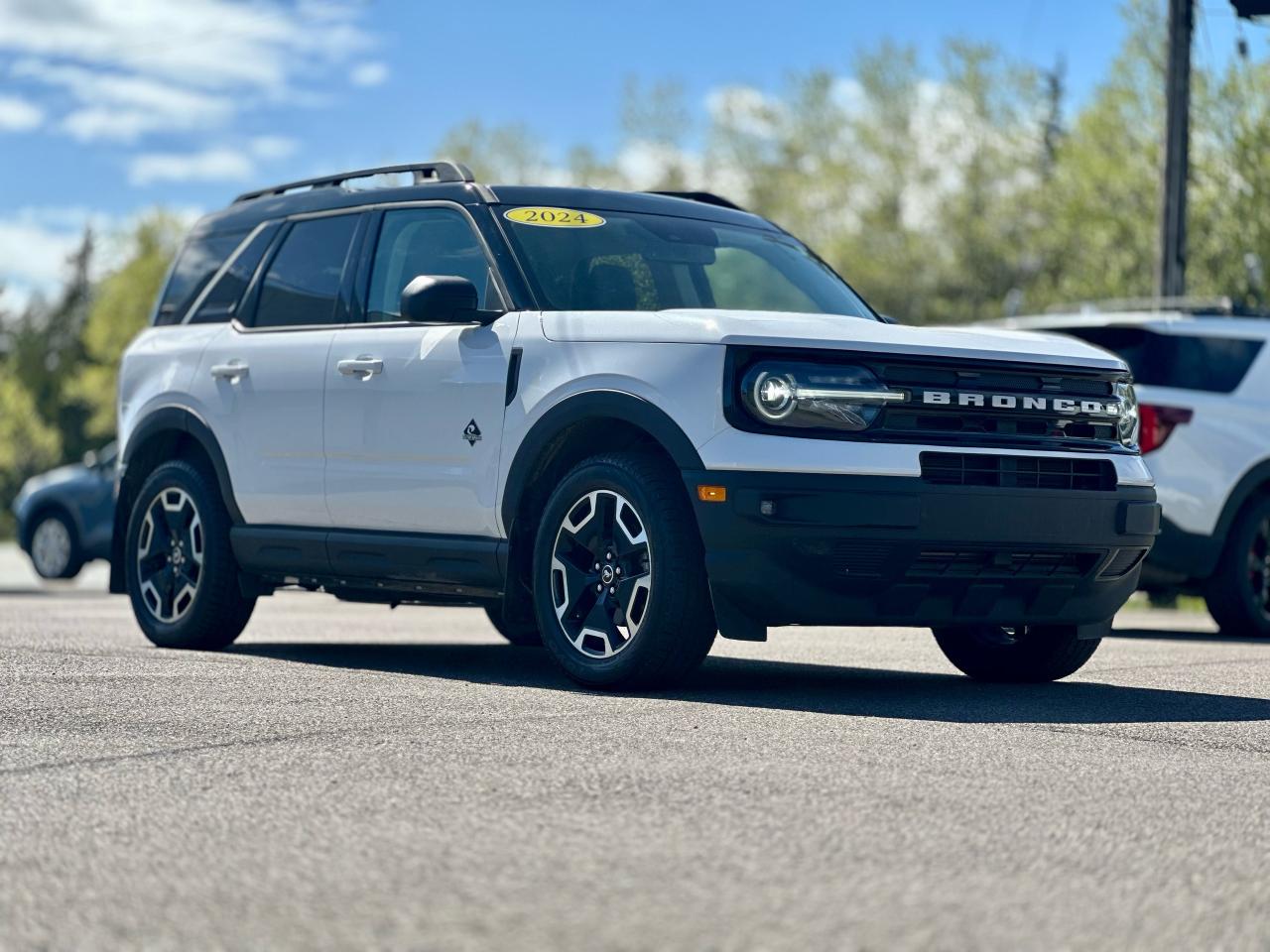 2024 Ford Bronco Sport OUTERBANKS AWD W/ TECH PACKAGE Photo5