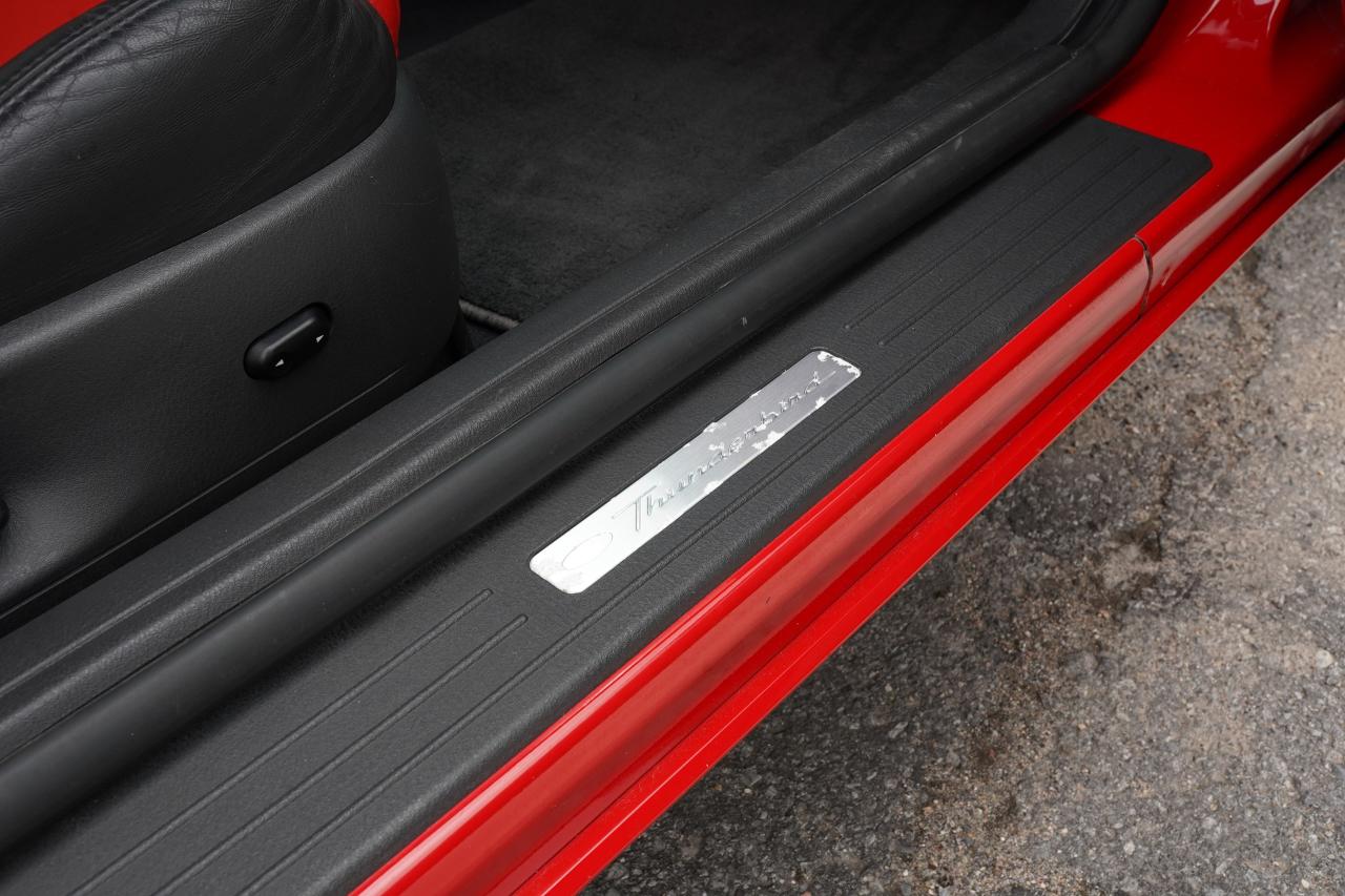 2002 Ford Thunderbird  - Photo #15