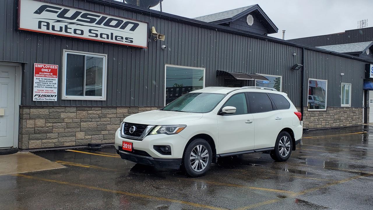 Used 2019 Nissan Pathfinder SV Tech-LEATHER-NAVIGATION-7PASS-HEATED SEATS for sale in Tilbury, ON