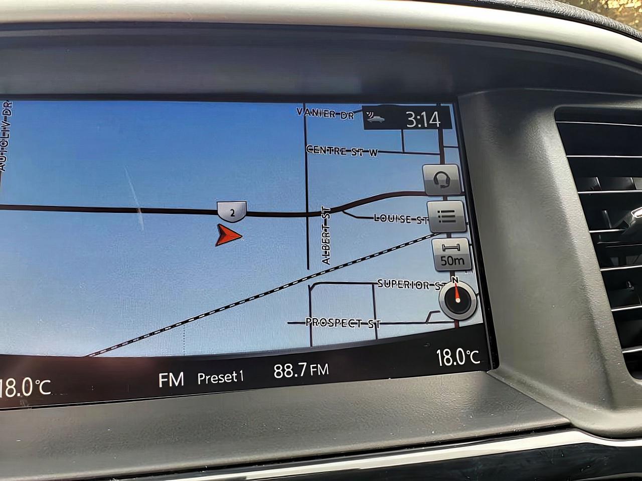 2019 Nissan Pathfinder SV Tech-LEATHER-NAVIGATION-7PASS-HEATED SEATS - Photo #16