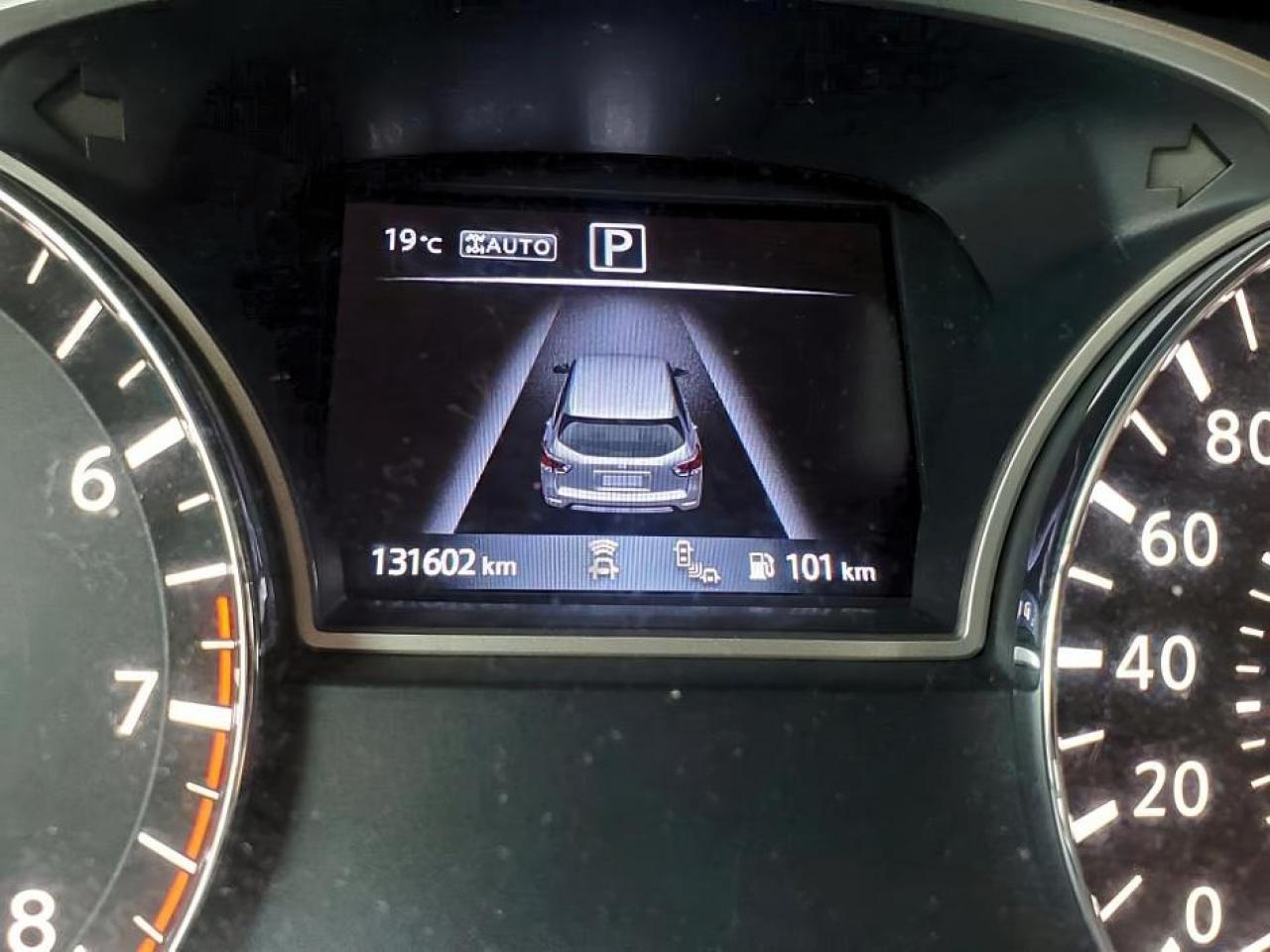2019 Nissan Pathfinder SV Tech-LEATHER-NAVIGATION-7PASS-HEATED SEATS - Photo #12