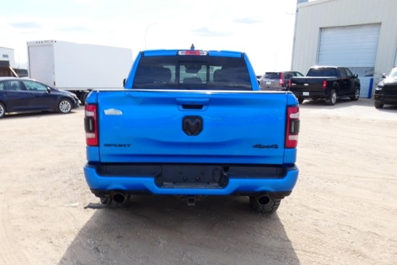 2022 Dodge Ram 1500 Sport Crew w/Htd L.wrap, pano S/R, NAV, BUC - Photo #7