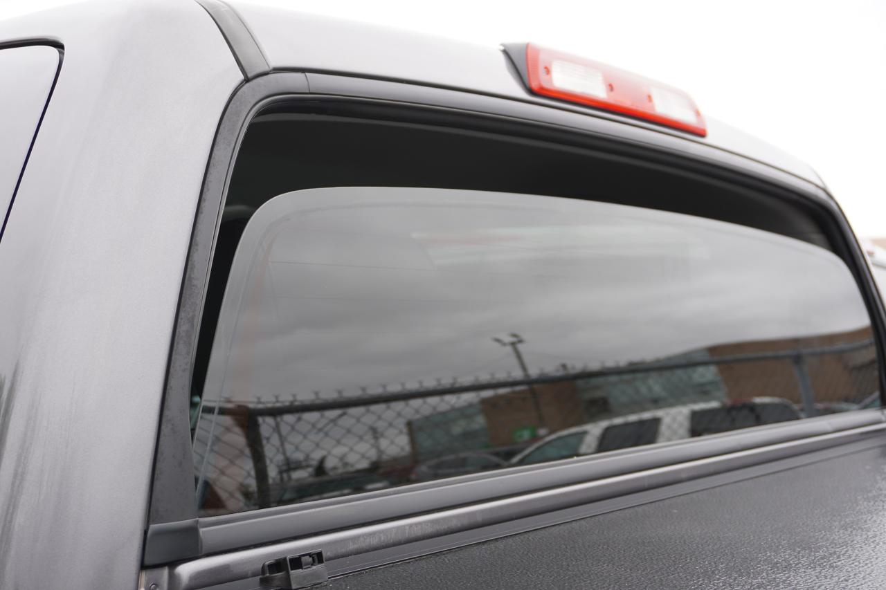 2013 Toyota Tundra CREWMAX / PLATINUM/ NO ACCIDENTS/ LOCAL TRUCK/ 5.7 - Photo #8