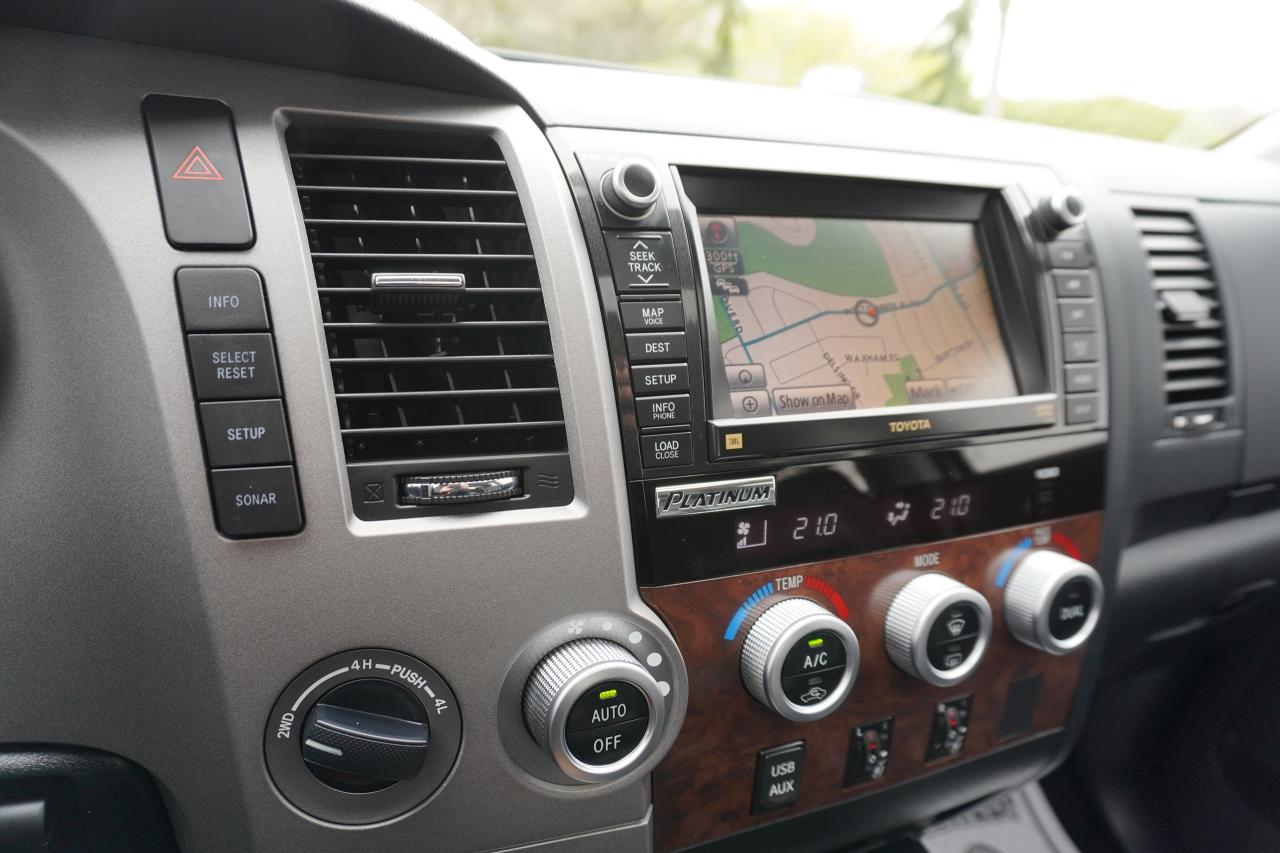 2013 Toyota Tundra CREWMAX / PLATINUM/ NO ACCIDENTS/ LOCAL TRUCK/ 5.7 - Photo #16