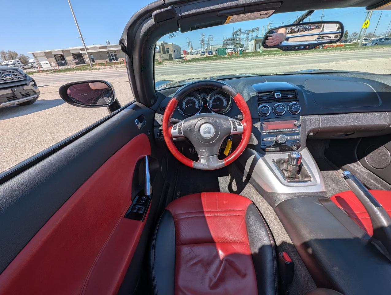 2007 Saturn Sky Red Line | 2.0L Turbocharged | Leather - Photo #8