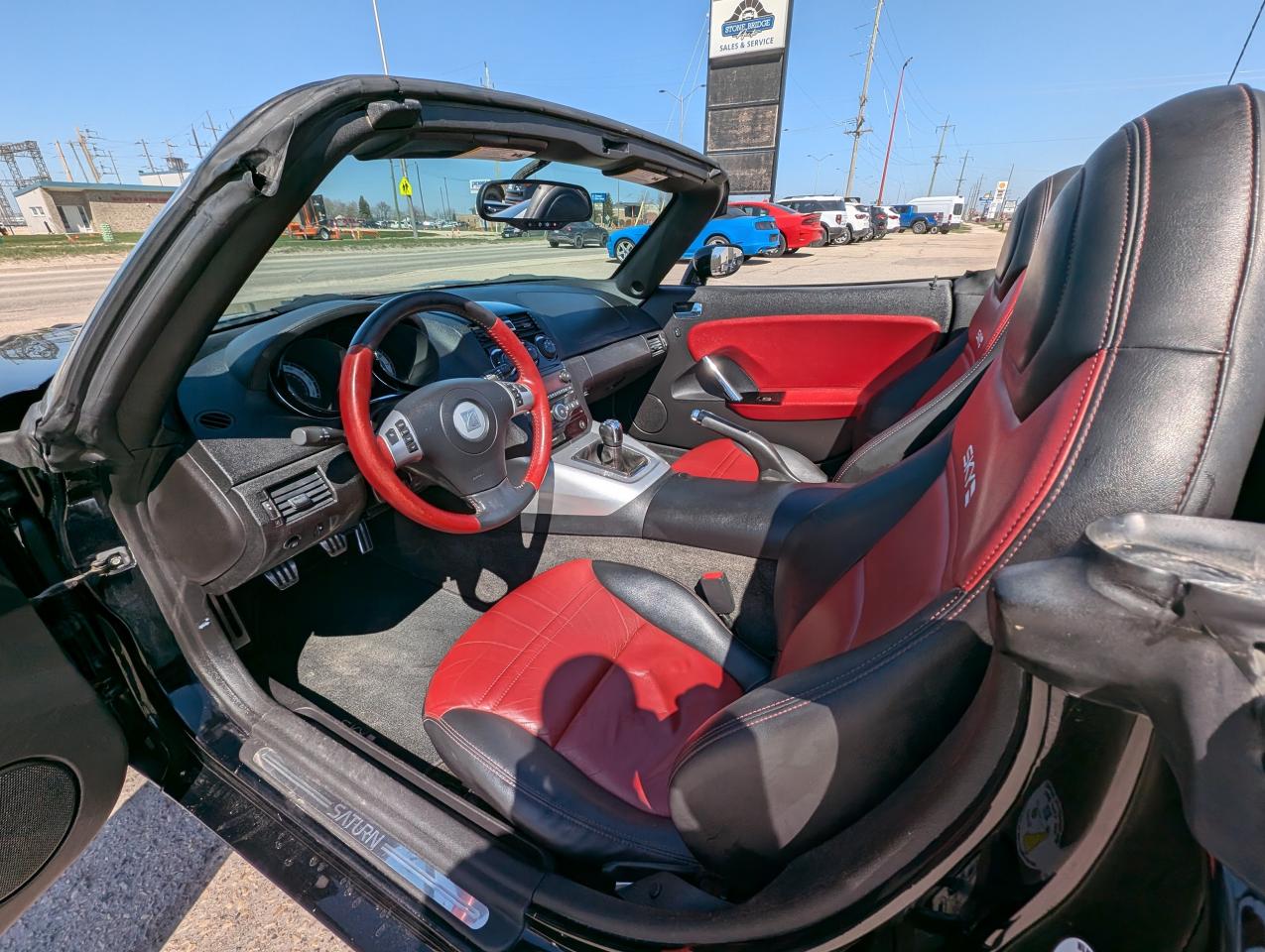 2007 Saturn Sky Red Line | 2.0L Turbocharged | Leather - Photo #10
