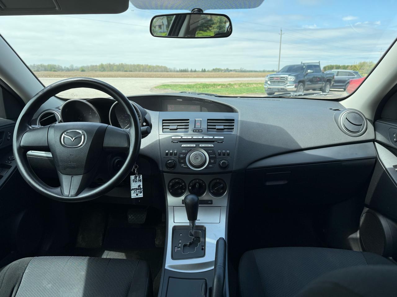 2011 Mazda MAZDA3 GX | Low KM | Power Package | A/C - Photo #11
