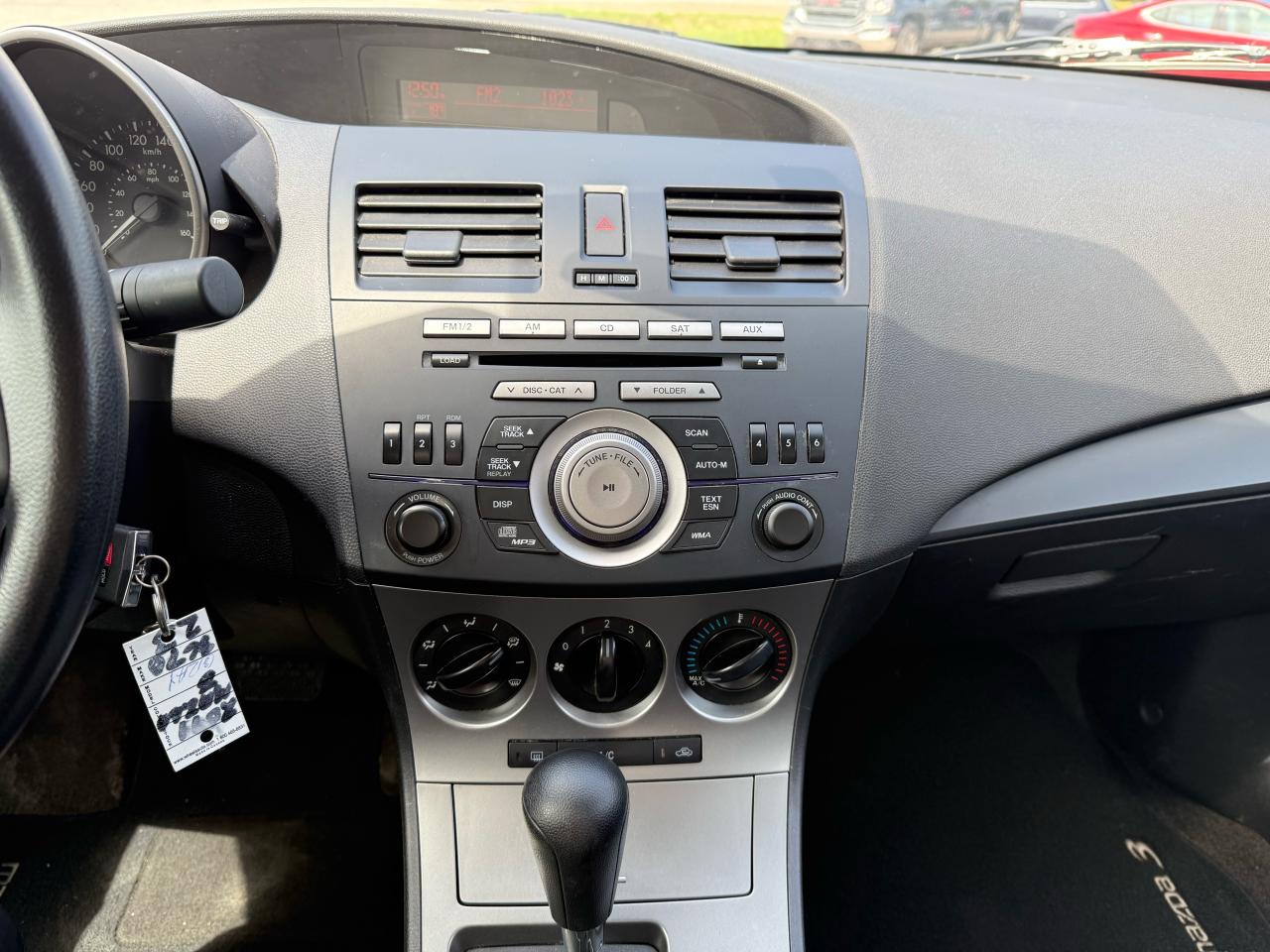 2011 Mazda MAZDA3 GX | Low KM | Power Package | A/C - Photo #13