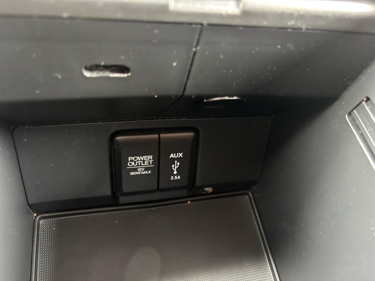 2018 Honda Pilot EX-L, Rear Entertainment, Leather, Sunroof, 8 Pass - Photo #30