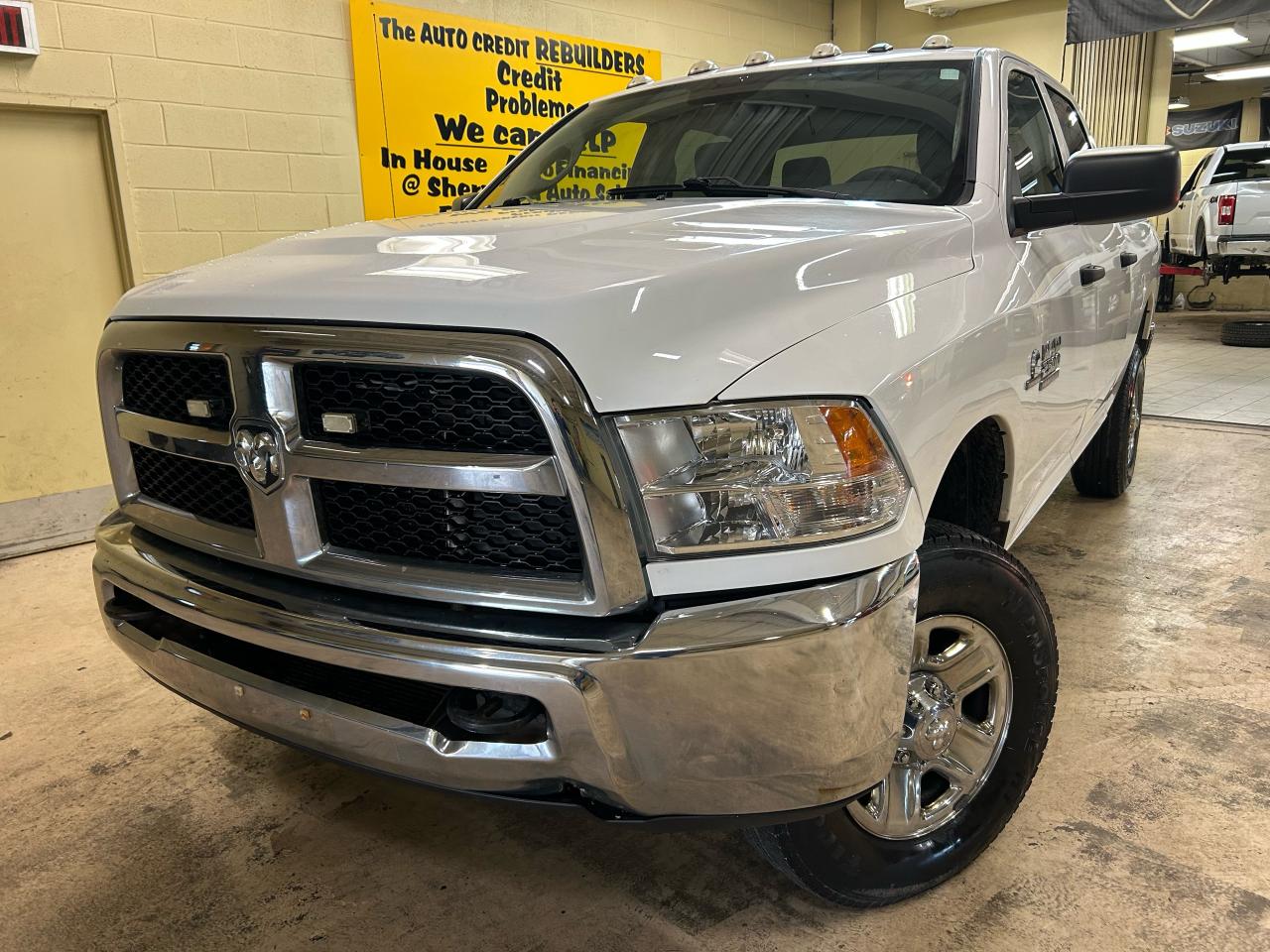 2017 RAM 2500 ST - Photo #2