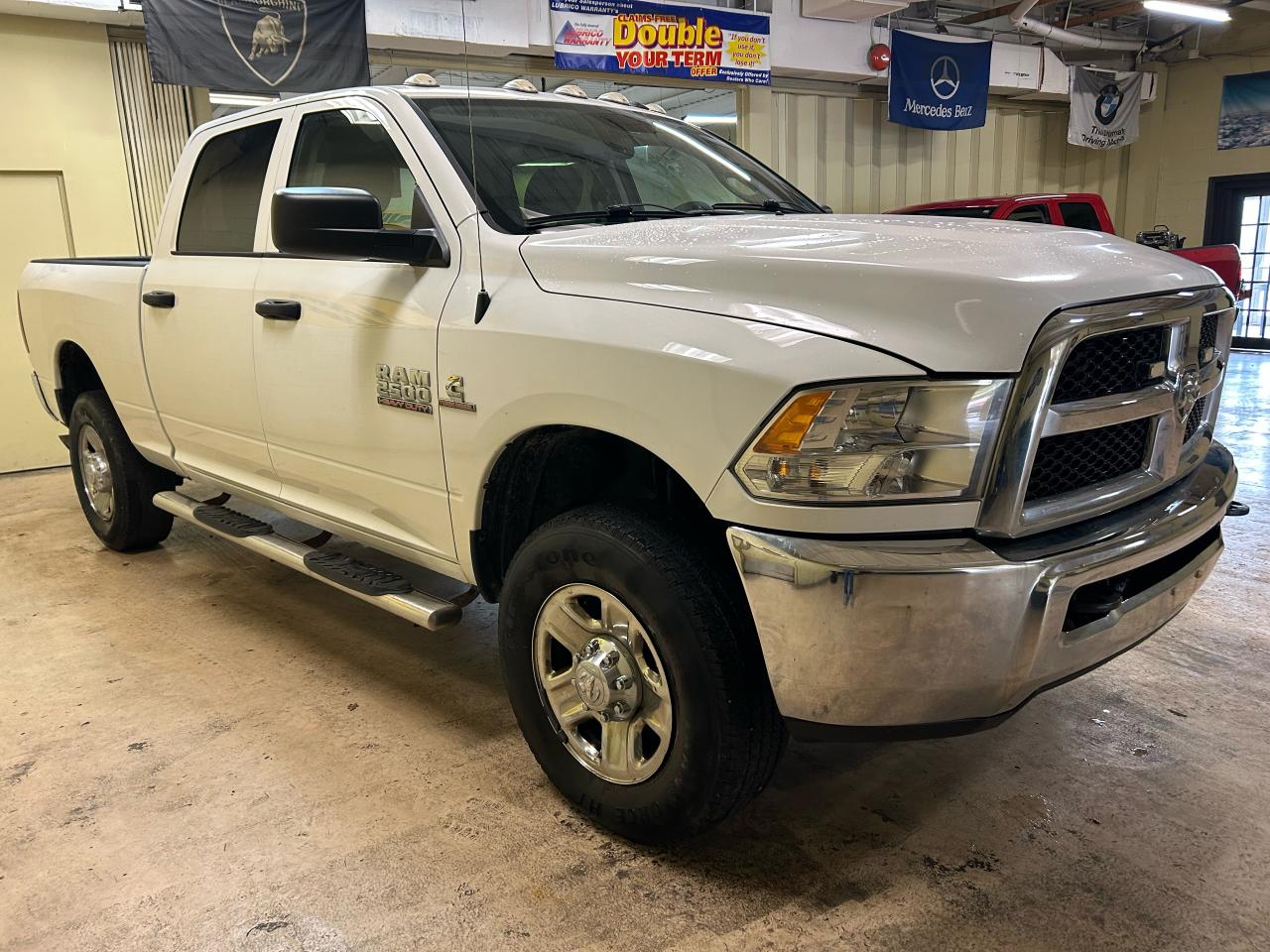 2017 RAM 2500 ST - Photo #4
