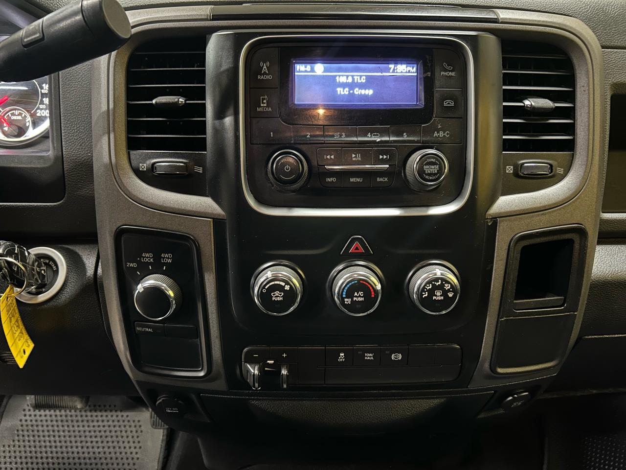 2017 RAM 2500 ST - Photo #11