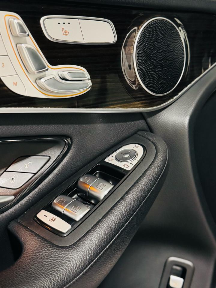 2020 Mercedes-Benz GLC 300 GLC 300 - Photo #9