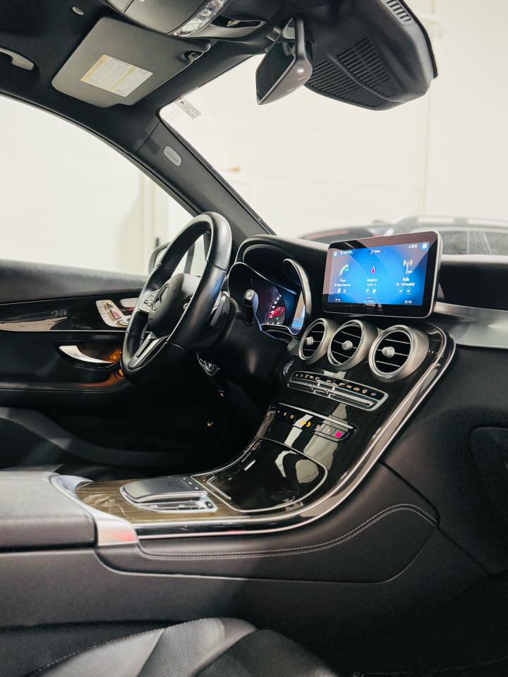 2020 Mercedes-Benz GLC 300 GLC 300 - Photo #28