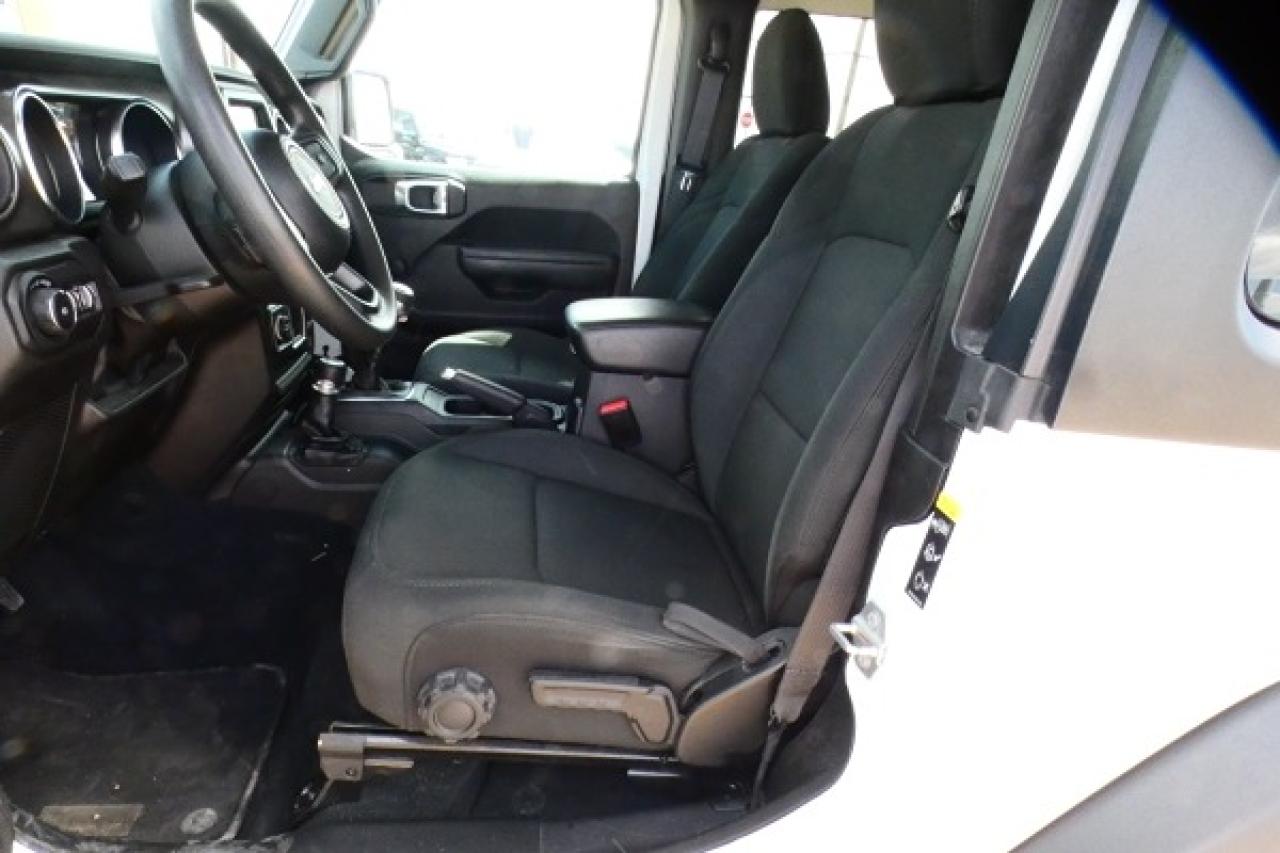 2022 Jeep Wrangler Willys Sport 4x4 6 spd manual w/cloth seats, BUC - Photo #10