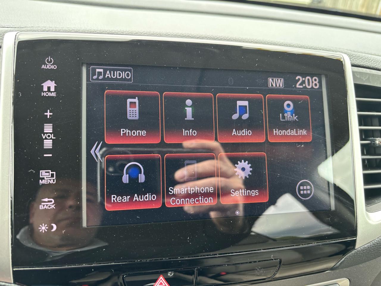 2018 Honda Pilot EX-L, Rear Entertainment, Leather, Sunroof, 8 Pass