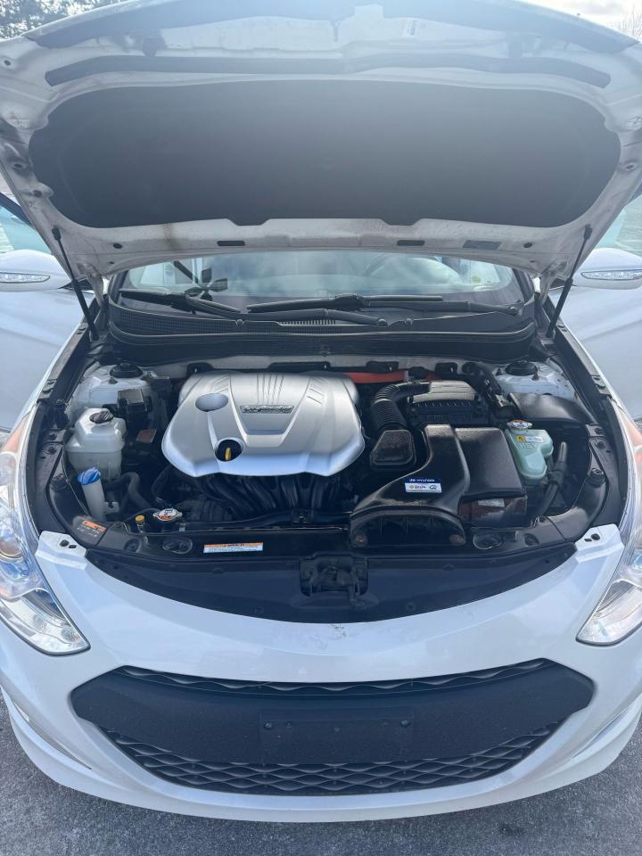 2013 Hyundai Sonata Hybrid  - Photo #13