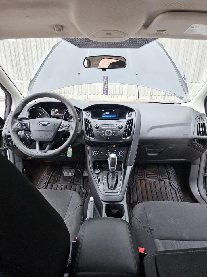 2015 Ford Focus SE - Photo #7