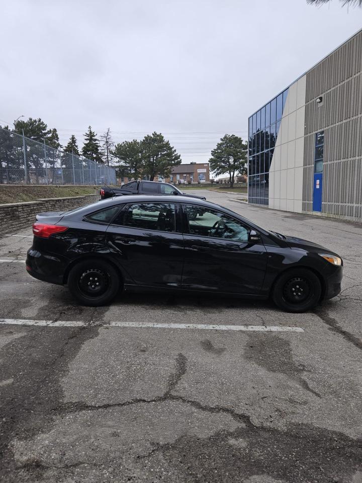 2015 Ford Focus SE - Photo #10