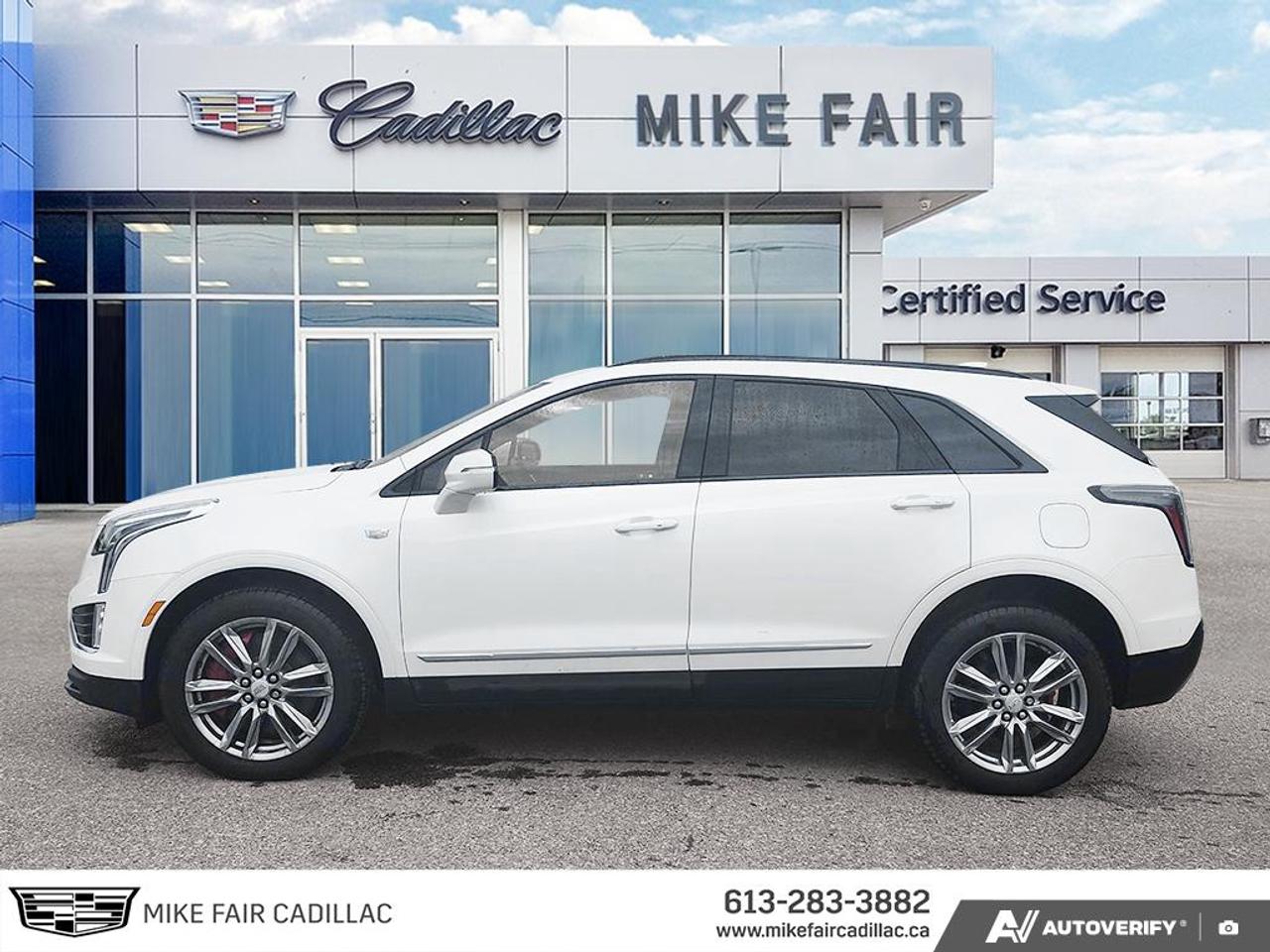 2025 Cadillac XT5 Sport AWD,keyless access,remote start,driver safety alert seat,sunroof,heated front seats Photo1