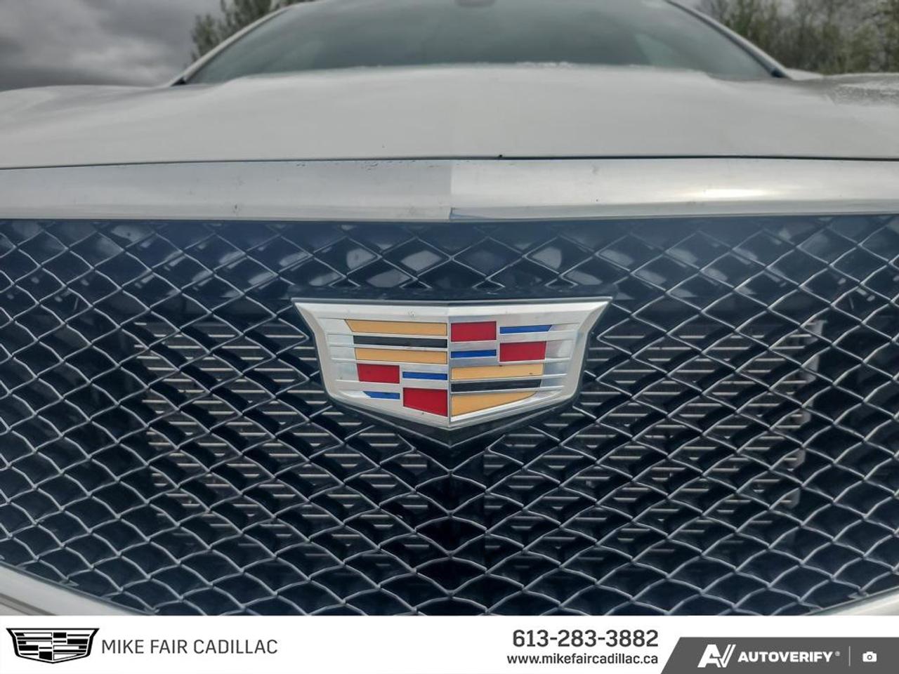 2025 Cadillac XT5 Sport AWD,keyless access,remote start,driver safety alert seat,sunroof,heated front seats Photo