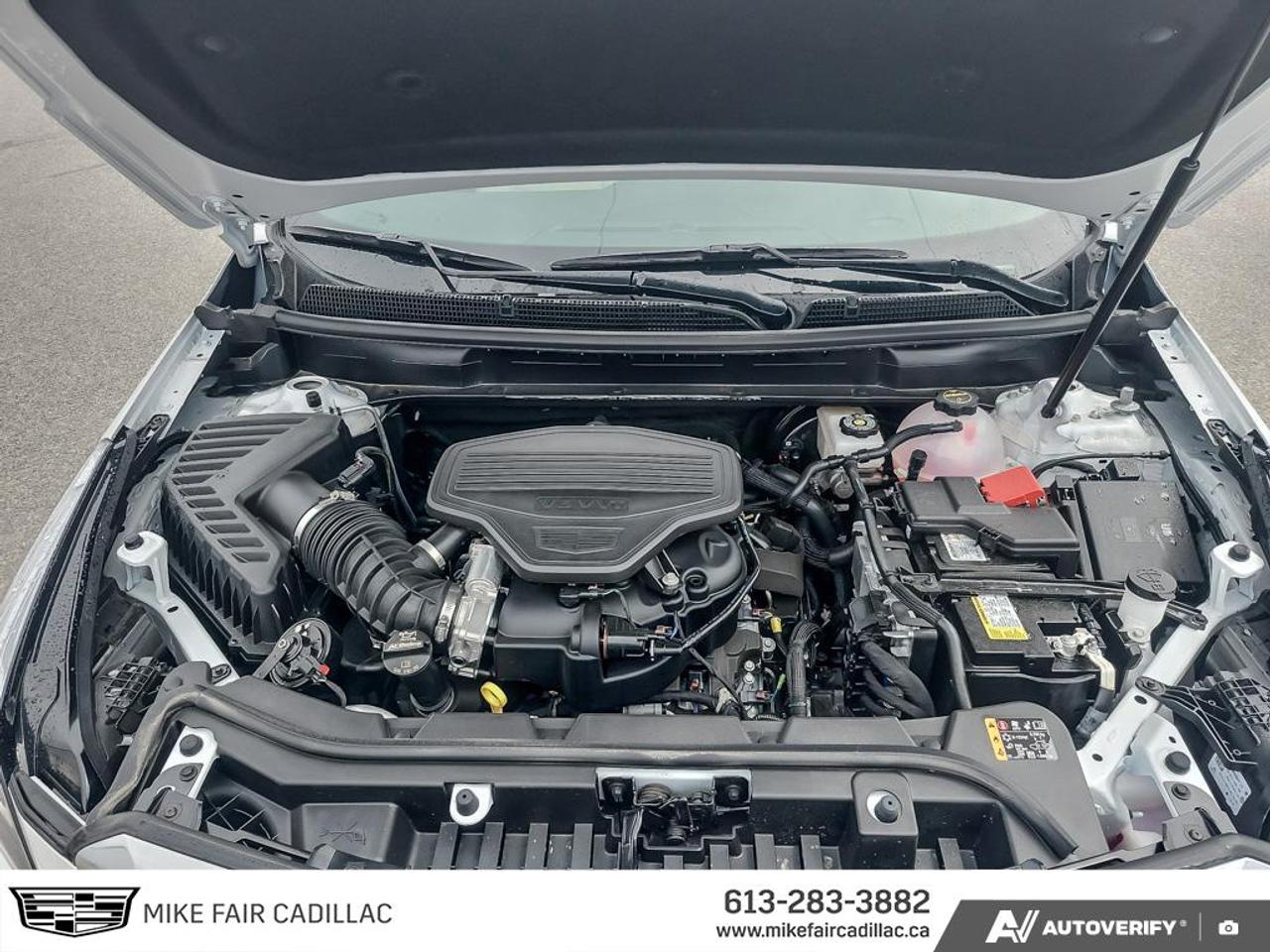 2025 Cadillac XT5 Sport AWD,keyless access,remote start,driver safety alert seat,sunroof,heated front seats Photo