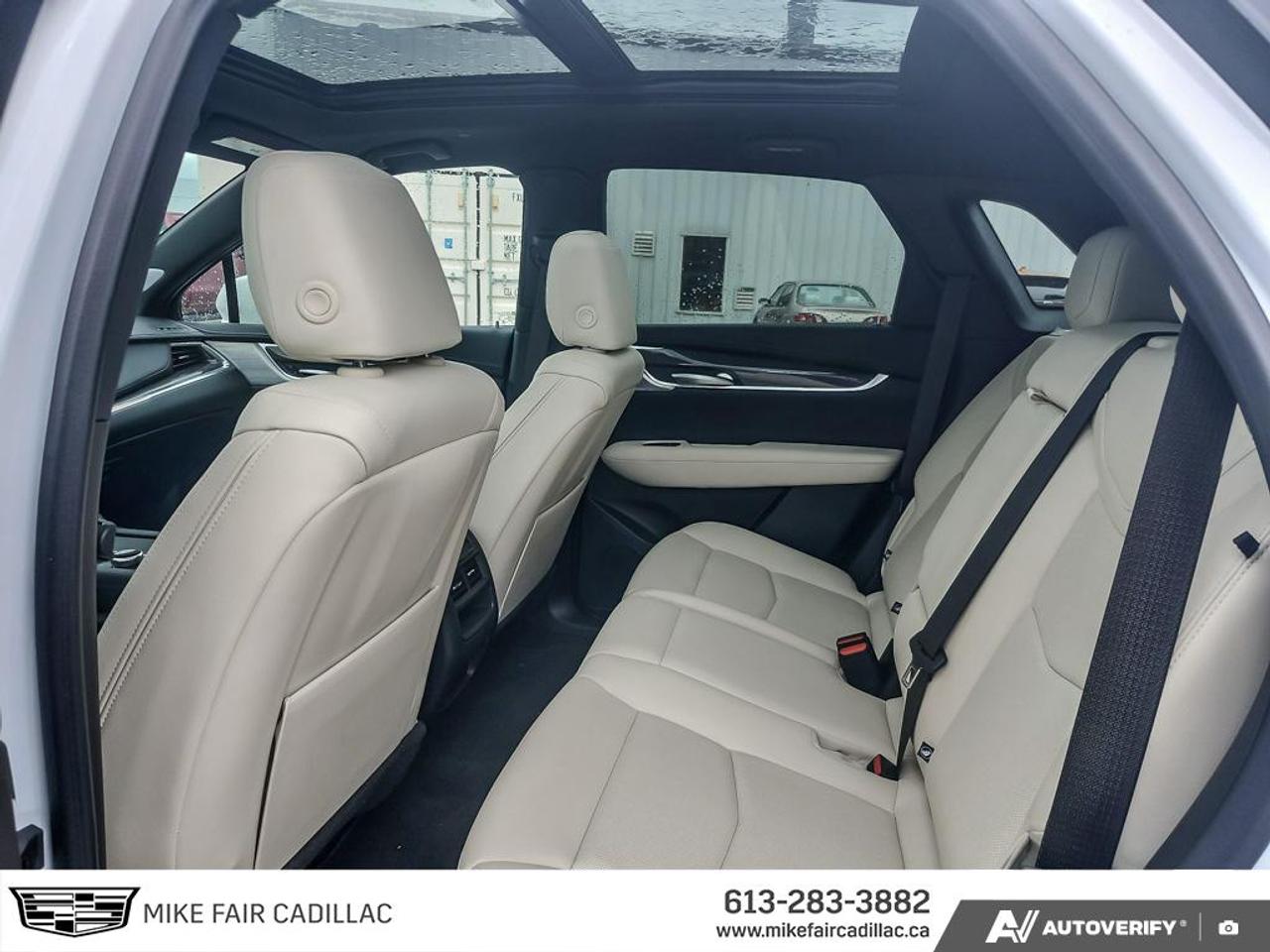 2025 Cadillac XT5 Sport AWD,keyless access,remote start,driver safety alert seat,sunroof,heated front seats Photo