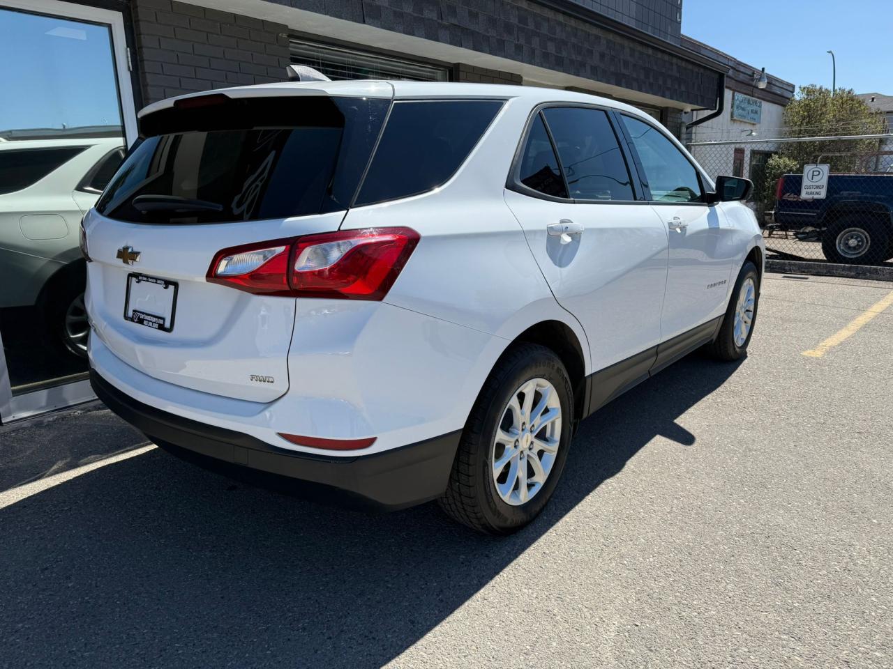 2019 Chevrolet Equinox AWD 4DR LS W/1LS - Photo #3