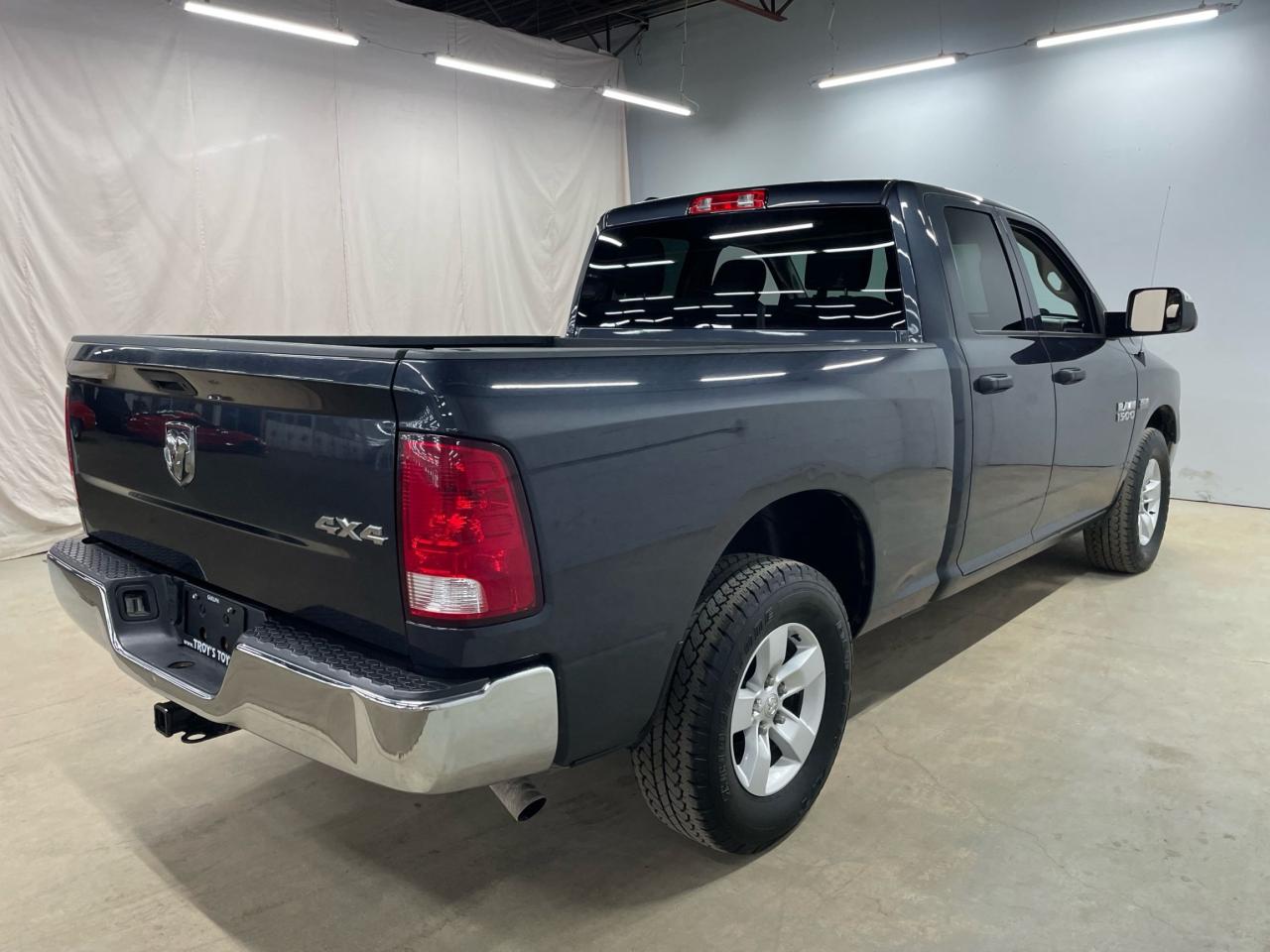2017 RAM 1500 ST