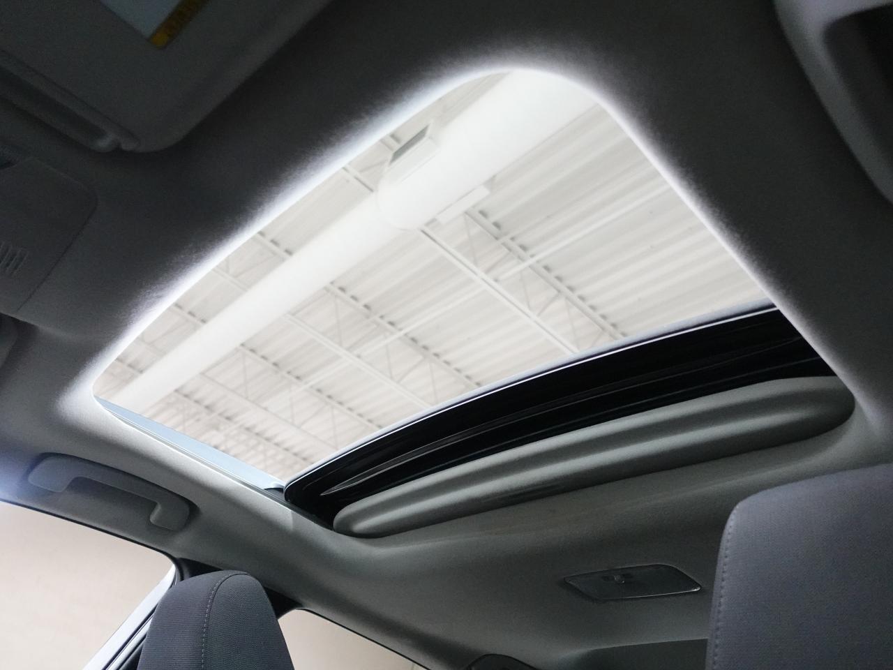 2020 Toyota Corolla LE UPGRADE | Sunroof | LaneDep | BSM | CarPlay