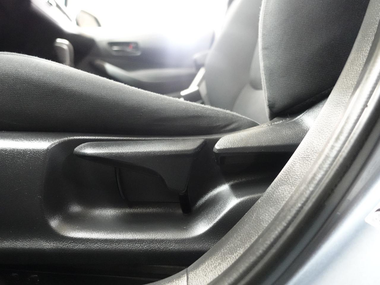 2020 Toyota Corolla LE UPGRADE | Sunroof | LaneDep | BSM | CarPlay