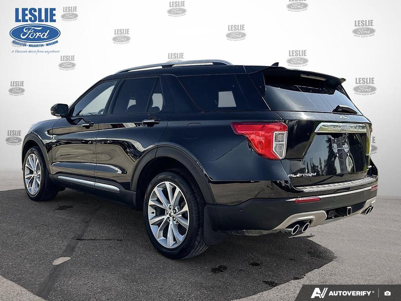 2023 Ford Explorer Platinum 4WD Photo
