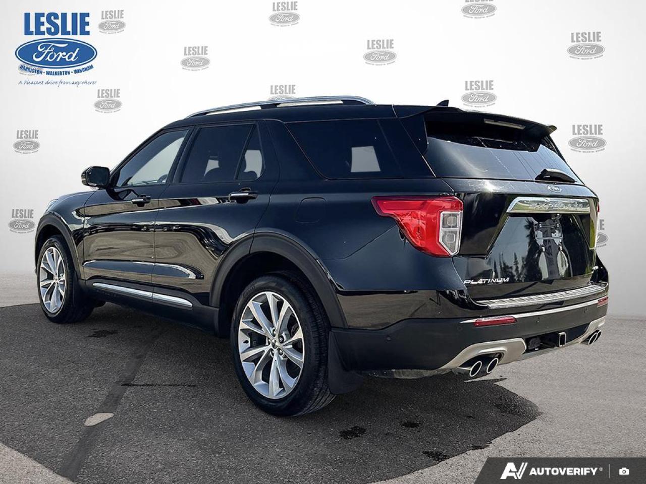 2023 Ford Explorer Platinum 4WD Photo