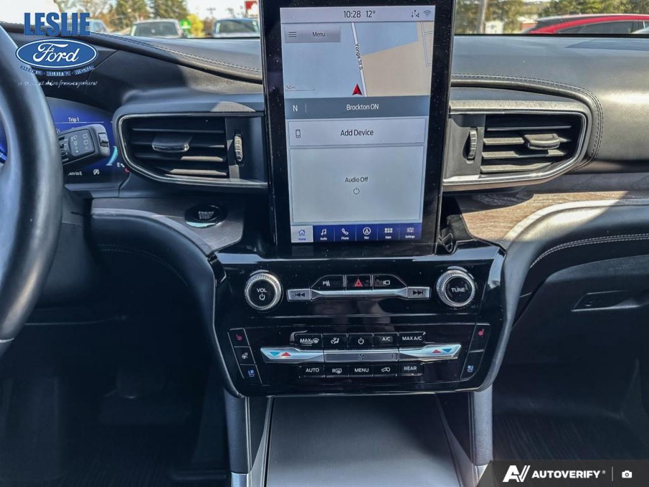 2023 Ford Explorer Platinum 4WD Photo