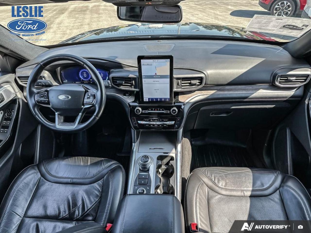 2023 Ford Explorer Platinum 4WD Photo