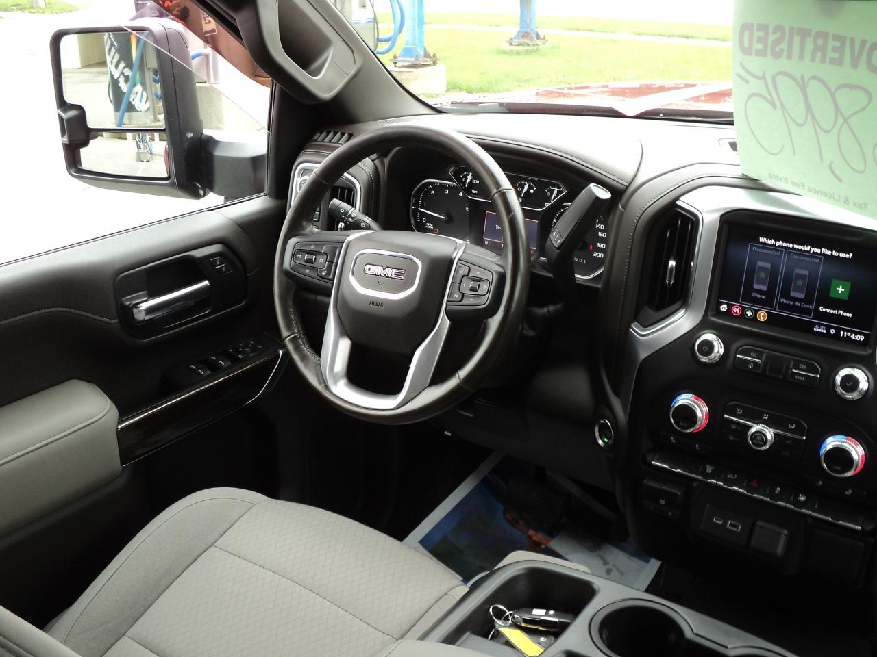 2021 GMC Sierra 3500 HD SLE CrewCab4WD 172"WB 6.6L8cylDiesel DRW 8ftBox - Photo #15