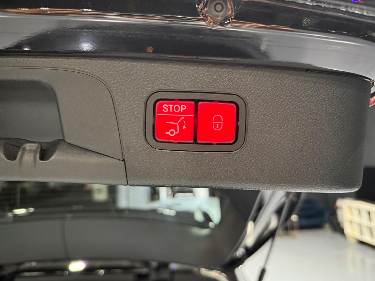 2019 Mercedes-Benz GL-Class GLC 300 - Photo #9