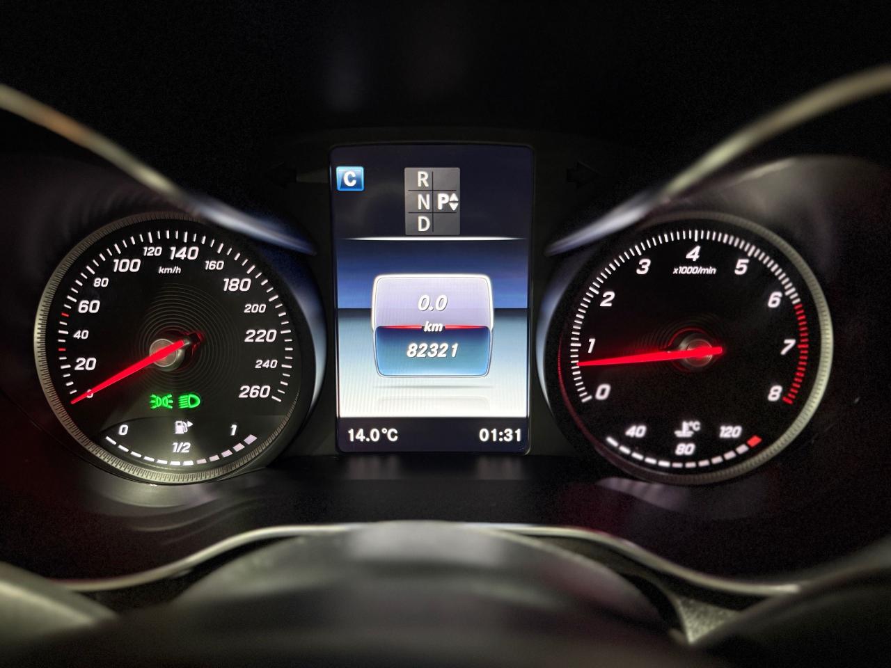 2019 Mercedes-Benz GL-Class GLC 300 - Photo #14