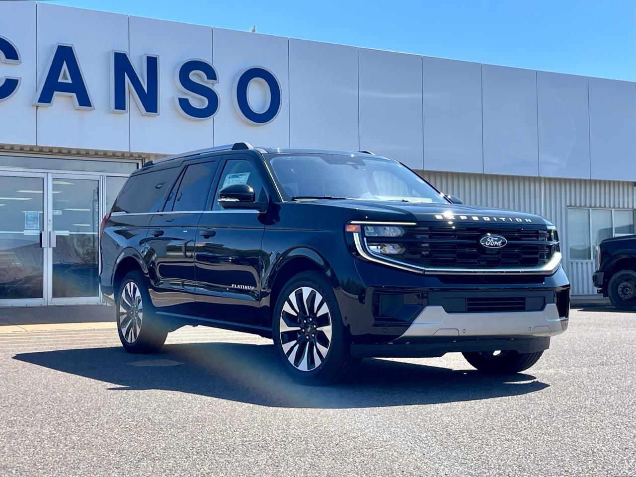 2025 Ford Expedition Platinum Max 4X4 Photo