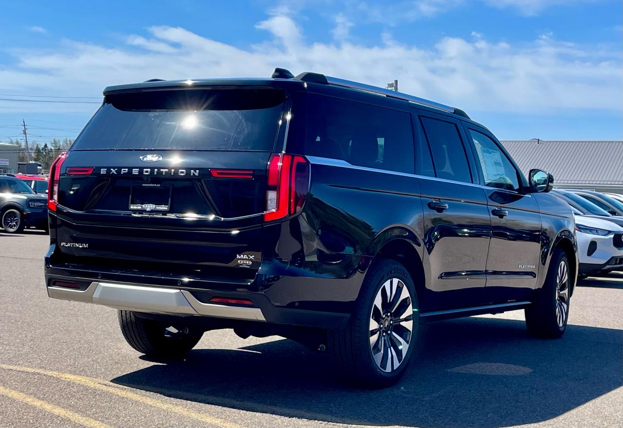 2025 Ford Expedition Platinum Max 4X4 Photo4