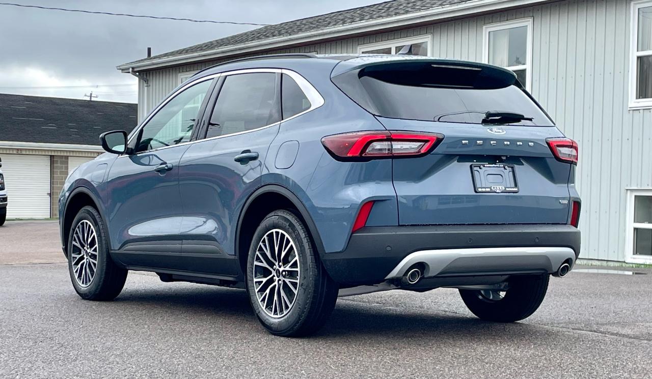 2025 Ford Escape PHEV FWD Photo5