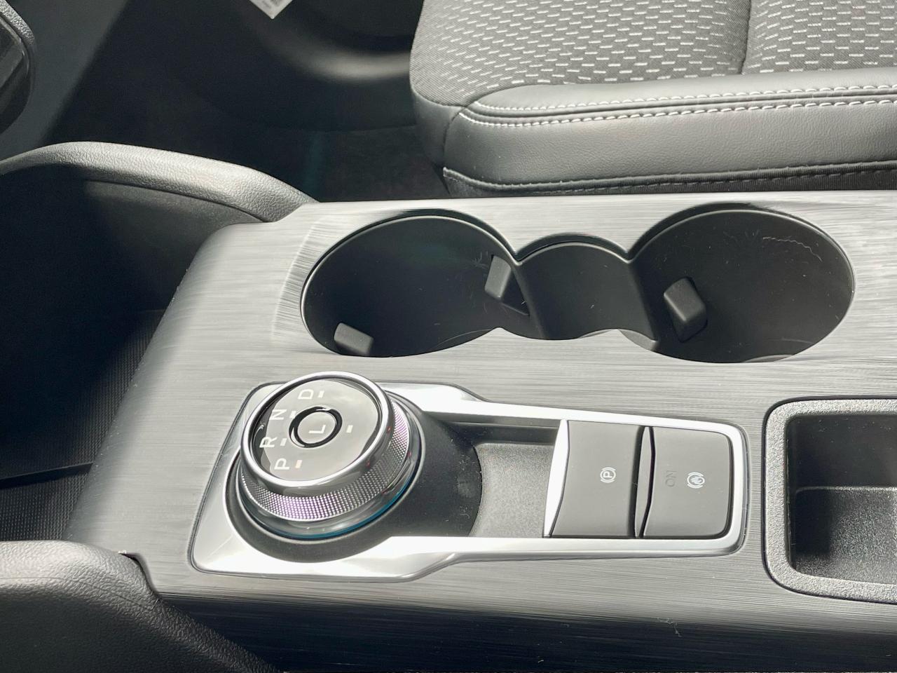 2025 Ford Escape PHEV FWD Photo5