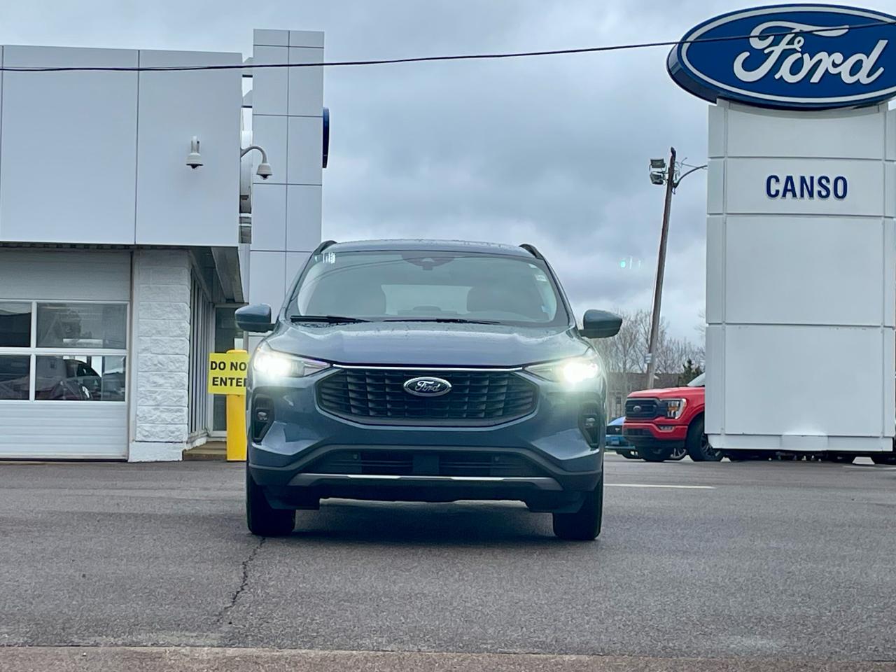 2025 Ford Escape PHEV FWD Photo1